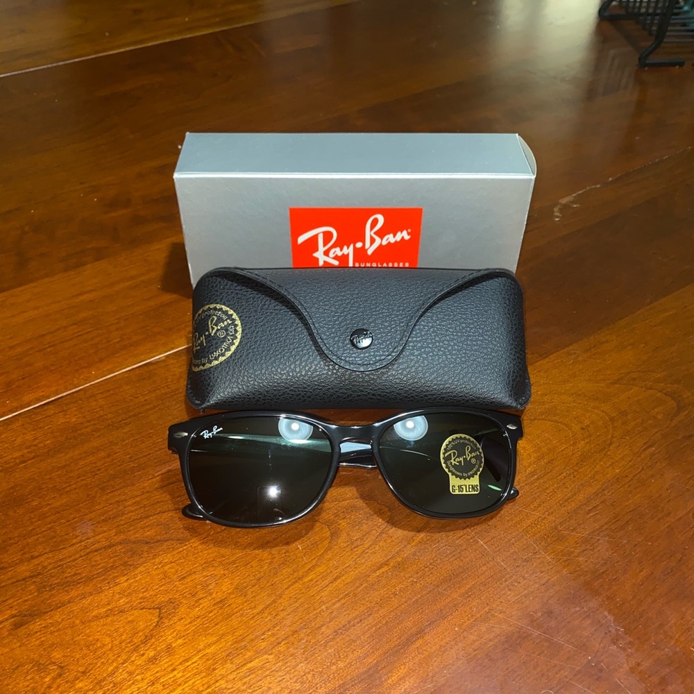 Ray-Ban RB2184 Square Sunglasses G-15 Lens New
